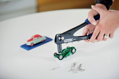 Kit pince à riveter Rapid RP10 + 100 rivets