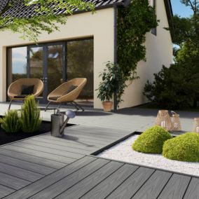 Lame de terrasse composite coloris gris GoodHome Neva Premium