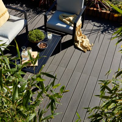 Lame de terrasse composite gris anthracite Neva Klikstrom L. 220 cm x l. 14,5 cm