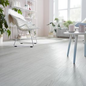 Revêtement de sol adhésif lames laminées pvc vinyle effet naturel  compatible au plancher chauffant 7 pièces 0,975 m² slate grey oak chêne  gris ardoise [neu.holz] - Conforama