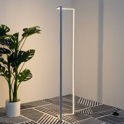 Lampadaire angle design LED coin - Tivoli