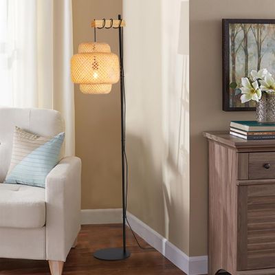 Lampadaire ANJA en bois et osier avec abat-jour en bambou interrupteur au pied et design moderne pour salon ou cuisine
