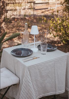 Lampe à poser LED Lola slim blanc H.30cm IP44 160lm Newgarden