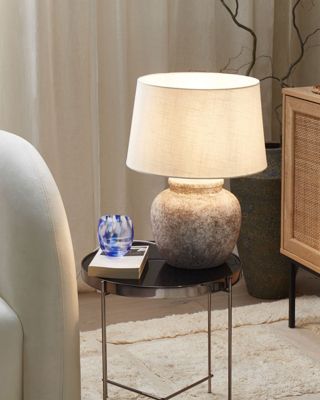 Lampe à poser en céramique beige et blanc MAREB