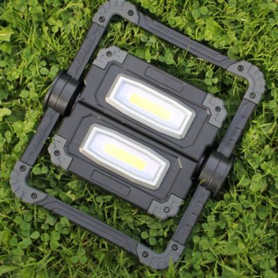 Lampe Projecteur FISHTEC Portable sans Fil LED Orientable 360