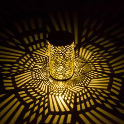 Lanterne solaire d'extérieur à LED intégrée métal jaune IP44