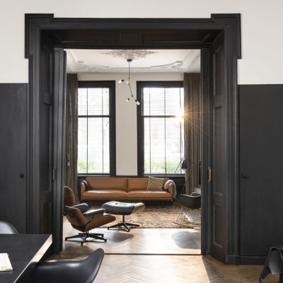 Laque Valénite Dulux Valentine Acrylique brillant noir 2L