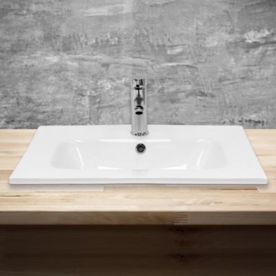 Lavabo en céramique blanc avec garniture de vidage et trop-plein 610x165x460 mm