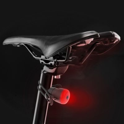 LED arrière et avertisseur de freinage automatique Urban Moov