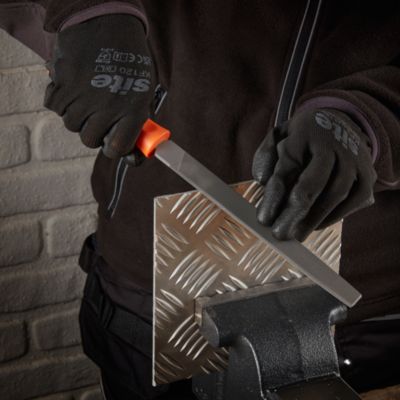 Lime pointue moyenne Magnusson 200 mm pour matéraux durs et acier