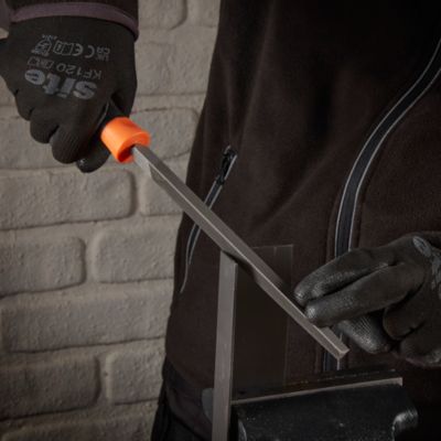 Lime triangulaire Magnusson 200 mm pour matéraux durs et acier