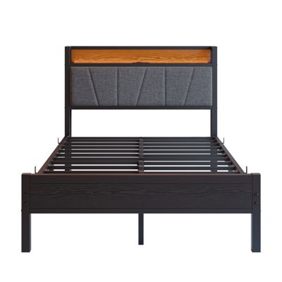 Lit 120x200 cm avec tête haute rembourrée et cadre métal, LED multicolores pilotables et station USB