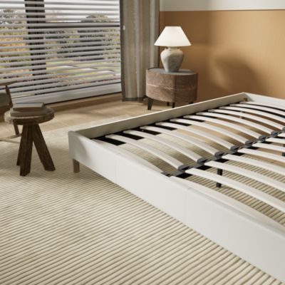 Lit avec sommier lattes en bois - 160x200 cm - Tissu Blanc - Pieds en bois
