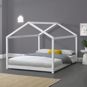 Lit d'Enfant de Forme Maison Cerro Pin 120 x 200 cm Blanc Mat Laqué en.casa