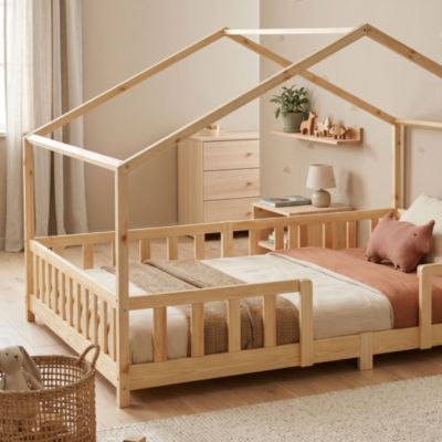 Lit d'enfant en forme de maison Treviolo 120 x 200 cm bois de pin naturel en.casa