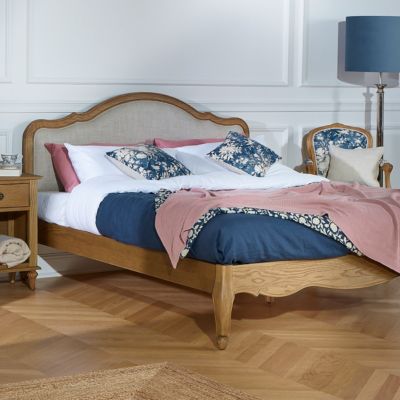 Lit double HENRY  Style romantique en chêne et lin premium 140 x 190