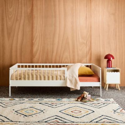 Lit enfant 90 x 190 cm pin naturel sommier à lattes inclus blanc - Elio