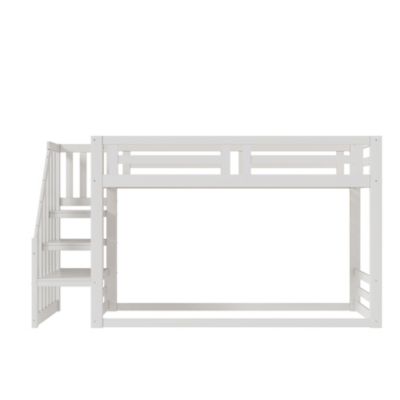Lit superposé bas 90x200 cm en bois massif blanc avec sommier et escalier sécurisé, lit enfant pratique et sûr