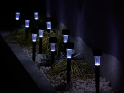 Lot 10 balises extérieures solaires Spike LED intégrée IP44 GoodHome noir