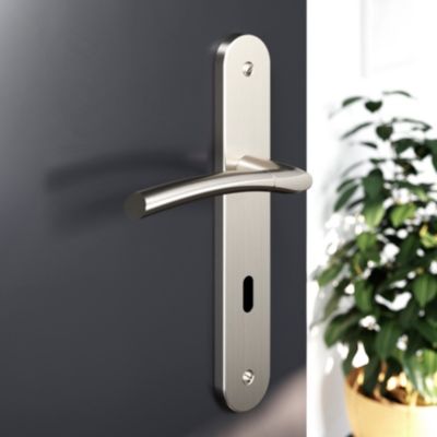 Lot 3 poignées sur plaque rond serrure GoodHome Hirel effet nickel satin gris L.128mm x l.40mm entraxe 195mm