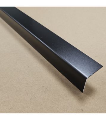 Lot 5 Cornières d'angle RAL 9005 Sat Noir - épaisseur 1mm - Long 150 cm (4 cm x 4,5 cm )