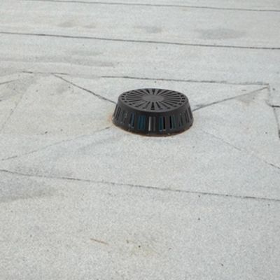 Lot 5 Drain Gravel Guard Anti-Colmatage Universal Helix (Diamètre: 75-200mm). Empêche l'entrée de feuilles, gravier ou saleté