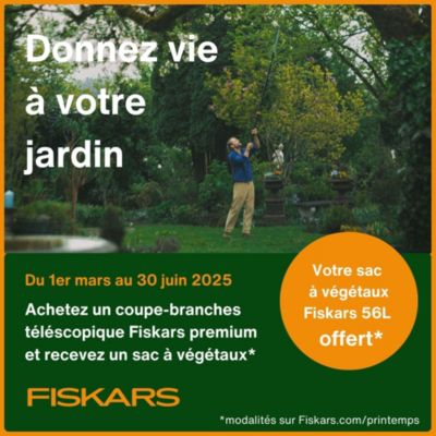 Lot Coupe-branches téléscopique PowerGear™ X UPX86 et scie de 47cm UPX80 Fiskars