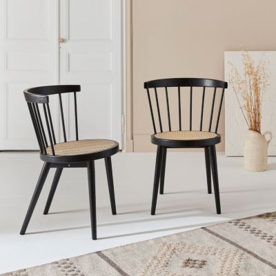 Lot de 2 chaises noires en bois et cannage. Nora. L 54 x P 54 x H 76.5cm