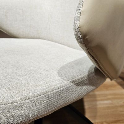 Lot de 2 chaises rotatives 180 degré tissu chiné et simili beige - DUFFY