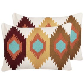 Lot de 2 coussins en coton multicolore avec motif géométrique brodé 40 x 60 cm DANAPUR