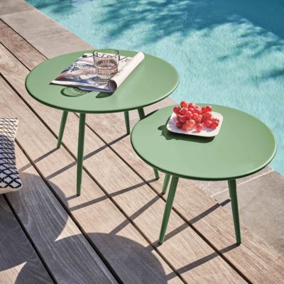 Lot de 2 tables basses de jardin en acier vert cactus Palavas  Oviala