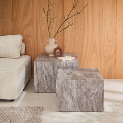 Lot de 2 tables basses effet marbre gris PAROS.  L 58 x l 58 x H 40cm / L 50 x l 50 x H 33cm