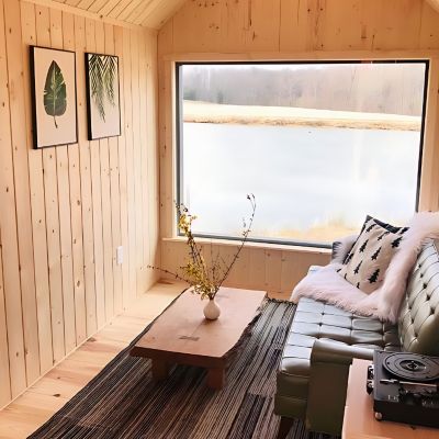 Lot de 20 lattes (4,8 m2) en pin massif rainure et languette avec 1 côté biseauté 2x12x200 cm