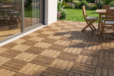 Lot de 30 dalles clipsables terrasse en composite JURA teck 30x30cm