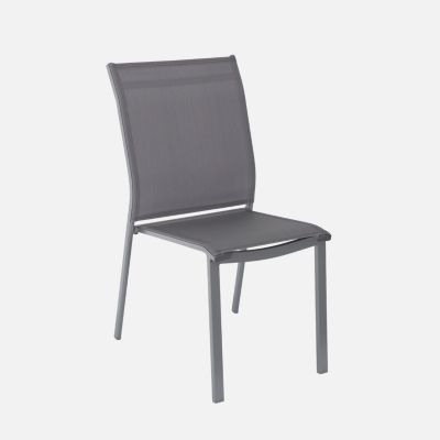 Lot de 4 chaises de jardin Buffalo empilables aluminium et textilene anthracite. 64.5 x 45.5 x 89.5 cm