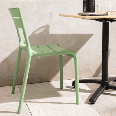 Lot de 4 chaises de terrasse en plastique vert sauge  Oviala
