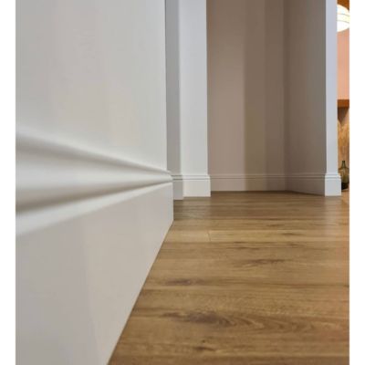 Lot de 5 Plinthes Style Prépeint MDF, L.2,44 m x l.14,8 cm x Ep.16 mm