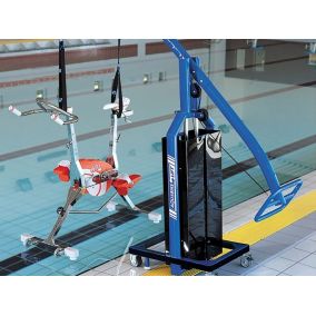 Mât de levage AQUABIKE LIFT Waterflex pour équipement aquasport piscine