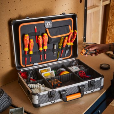 Malette à outils vide en aluminium Magnusson 6 compartiments