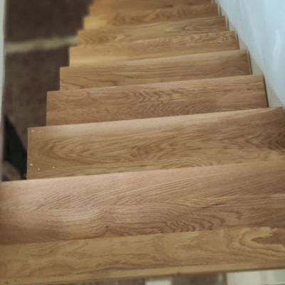 Marche d'escalier en bois de chêne 30x320x1200 mm
