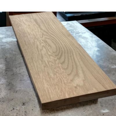 Marche d'escalier en bois de chêne 30x320x1200 mm