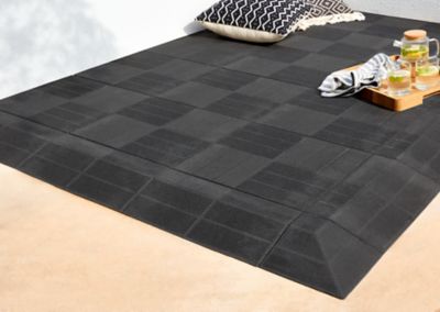 Marche de terrasse composite anthracite Blooma Angara 40 x 20 cm