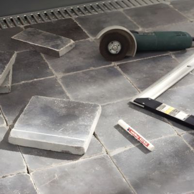 Marqueur craie liquide effaçable pour fenêtres et tableaux noirs Edding e-4095