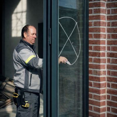 Marqueur craie liquide effaçable pour fenêtres et tableaux noirs Edding e-4095