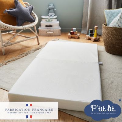 Matelas de Voyage Bébé - 60x120 cm - Pliant - Epaisseur 7 cm : Moelleux et confortable - Idéal pour couchage d'appoint