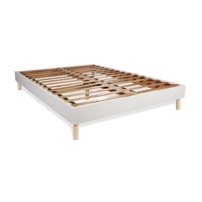 Matelas Hybride 22cm d'épaisseur - 5 zones de confort - Confort ferme - Sommier tapissier en kit - Avec couette et oreillers