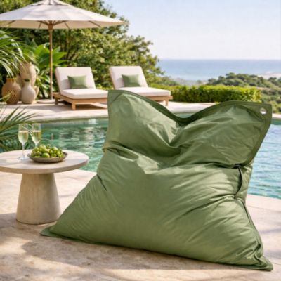 Maxi coussin déperlant intérieur / extérieur uni vert 140 x 120 cm