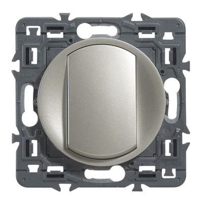 Legrand 099730 | Poussoir Céliane Soft 6A - blanc avec support