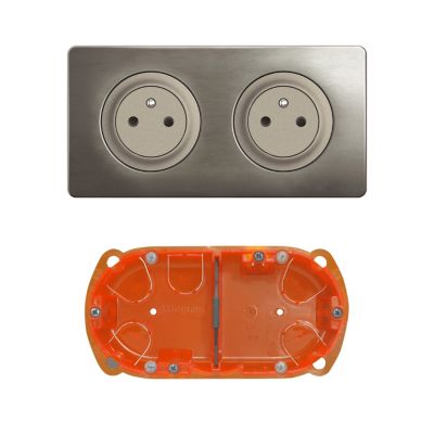 Legrand – Kit complet de 4 prises de courant encastrables – Précâblé avec terre – Encombrement réduit – Installation simplifiée