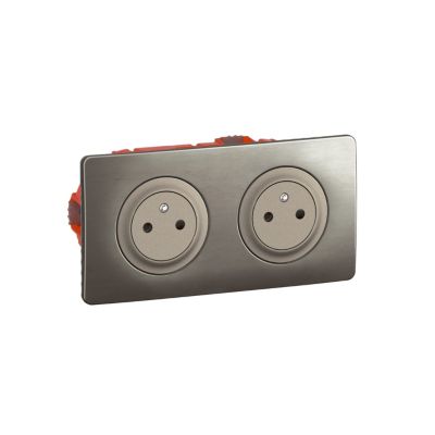 Lot De 10 Mécanismes De Prises Legrand Sagane – 2 Pôles + Terre – Modèle 84202 – Neuf